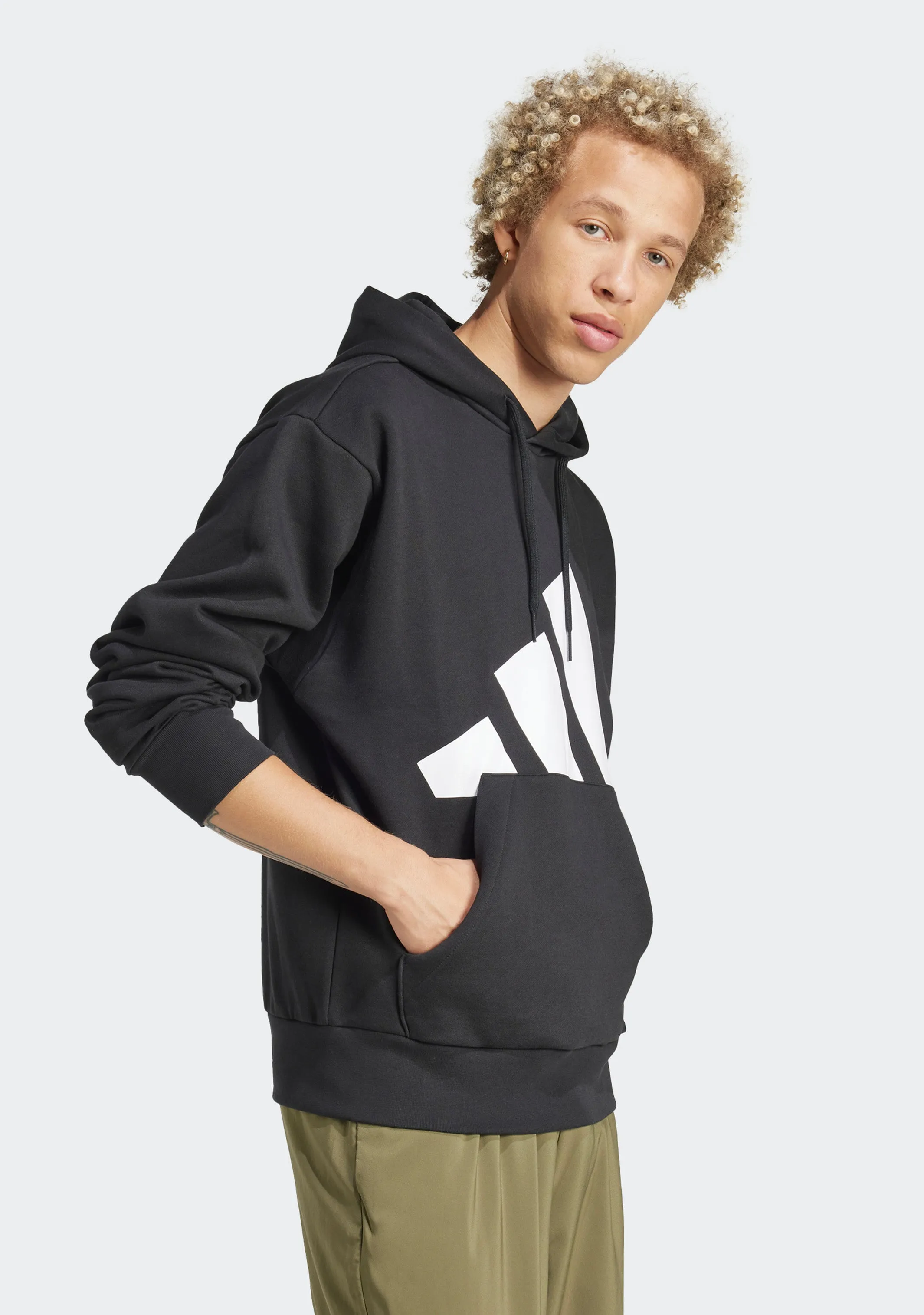 Adidas Herren Essentials Fleece Hoodie mit großem Logo