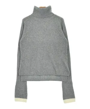 Ayane Pullover