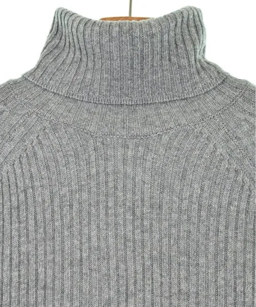 Ayane Pullover