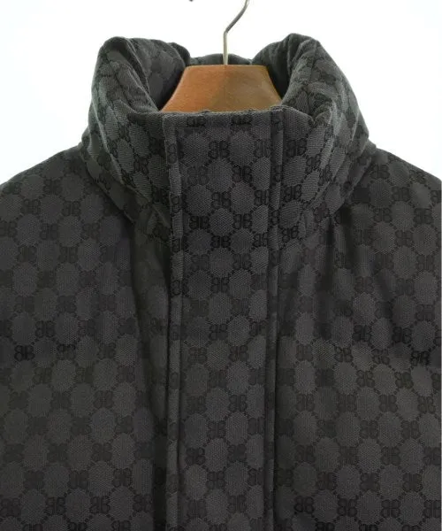 BALENCIAGA Daunenjacken/Westen