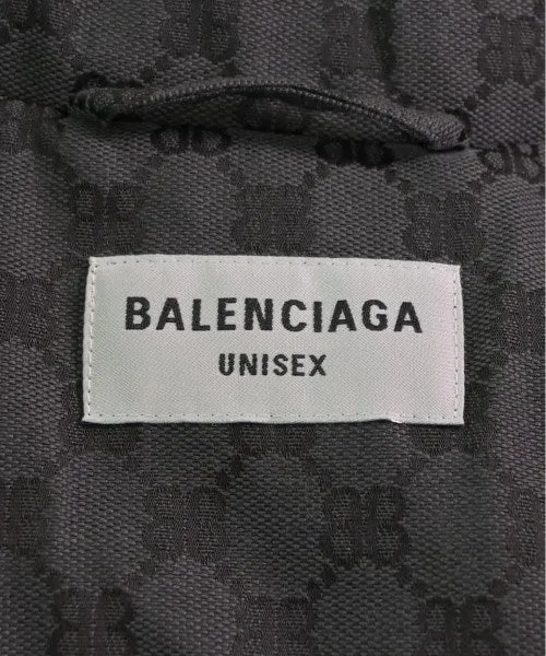 BALENCIAGA Daunenjacken/Westen
