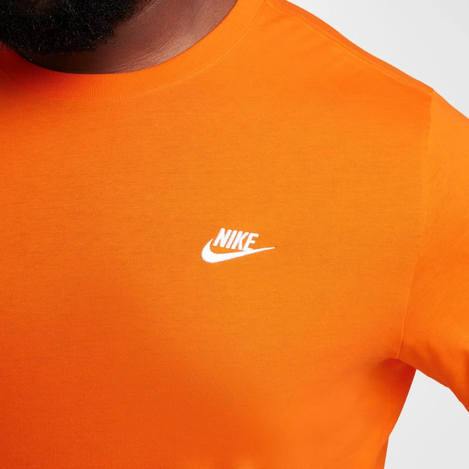 Club T-Shirt - Herrenbekleidung_Nike