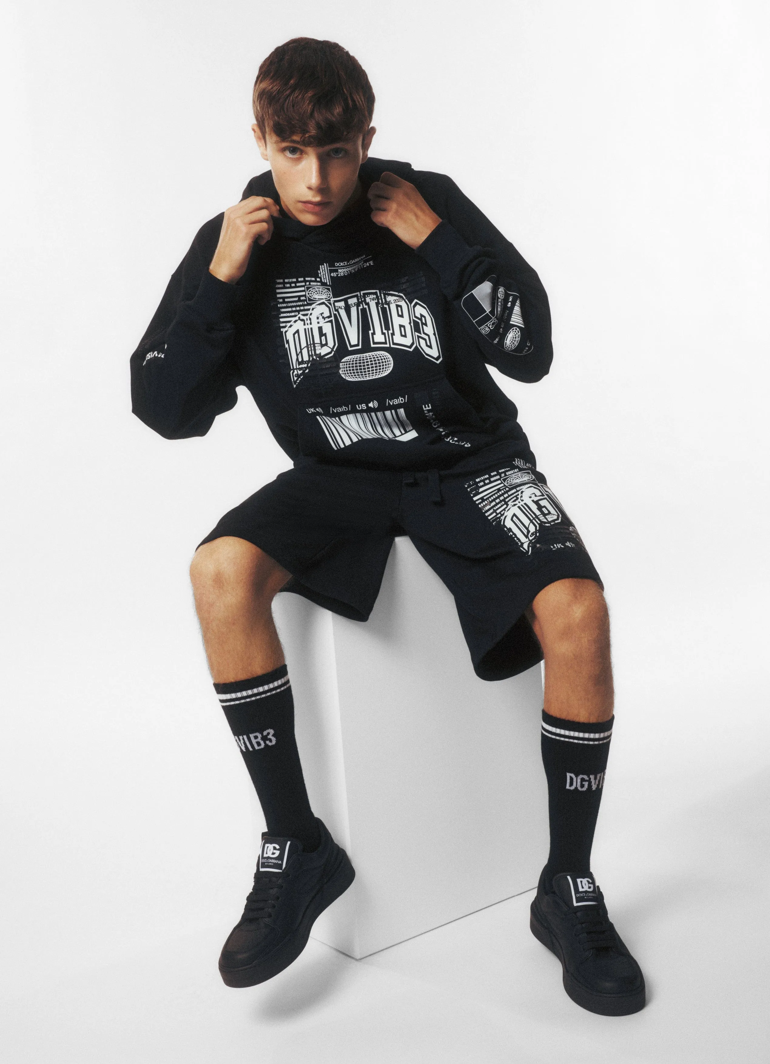 Dolce & Gabbana Boys DG Vibe Kapuzenpullover in Schwarz