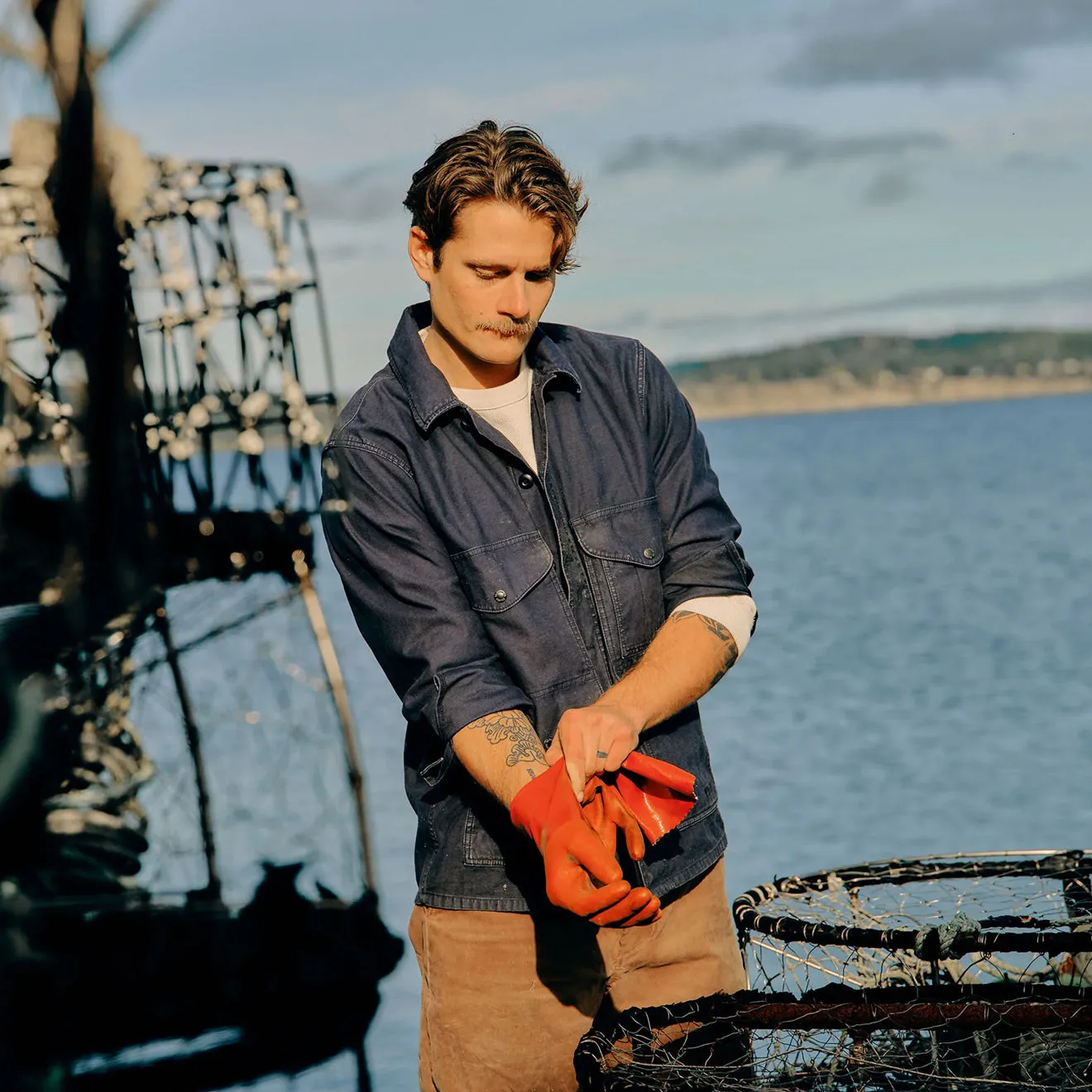 Filson Field Cruiser Umgekehrter Sateen Blau-Muschel