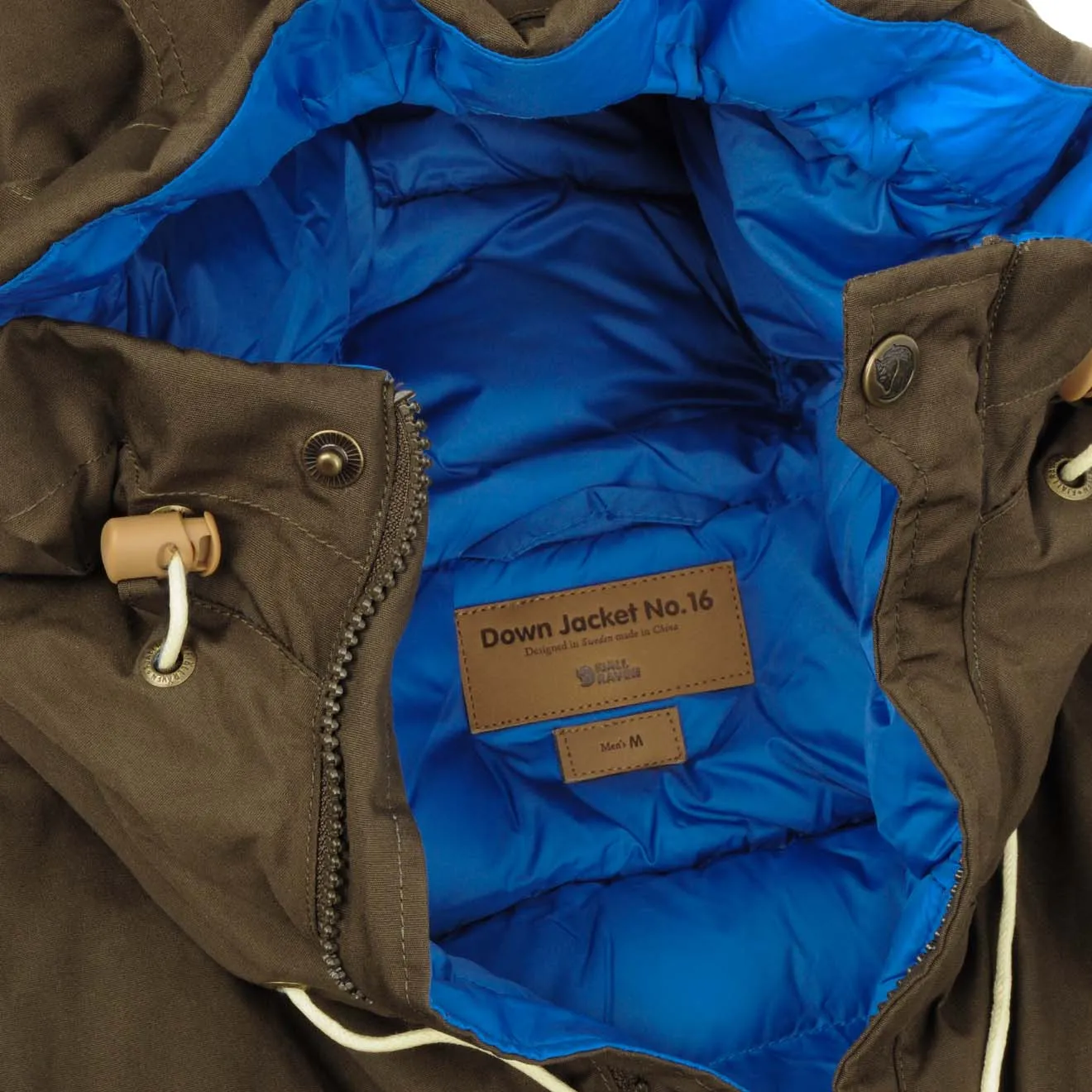 Fjallraven Daunenjacke Nr. 16 Dunkeloliv