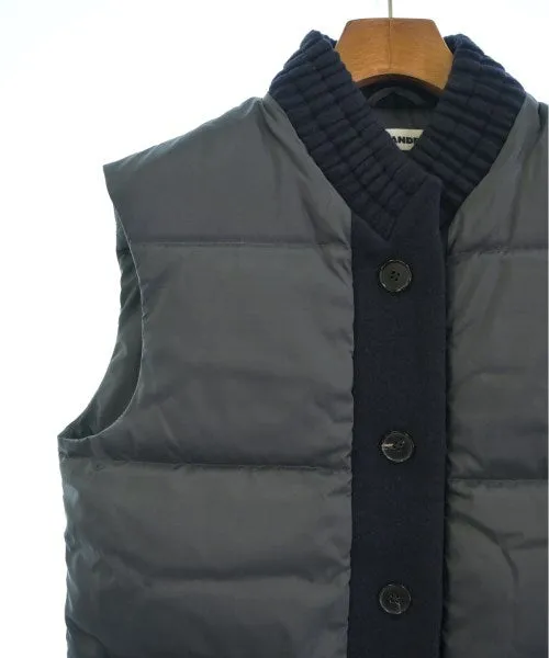 JIL SANDER Daunenjacken/Westen