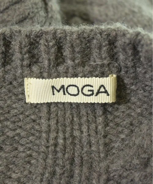 MOGA Pullover
