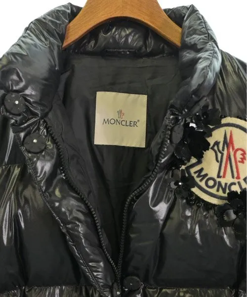 MONCLER Daunenjacken/Westen