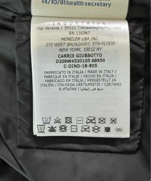 MONCLER Daunenjacken/Westen