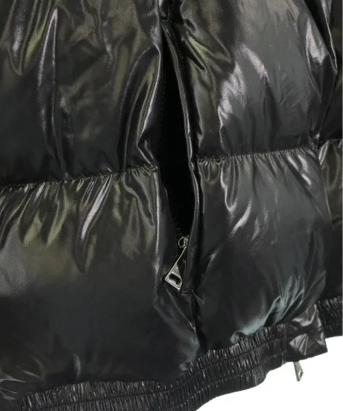 MONCLER Daunenjacken/Westen