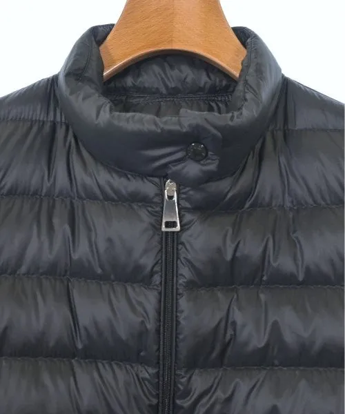 MONCLER Daunenjacken/Westen
