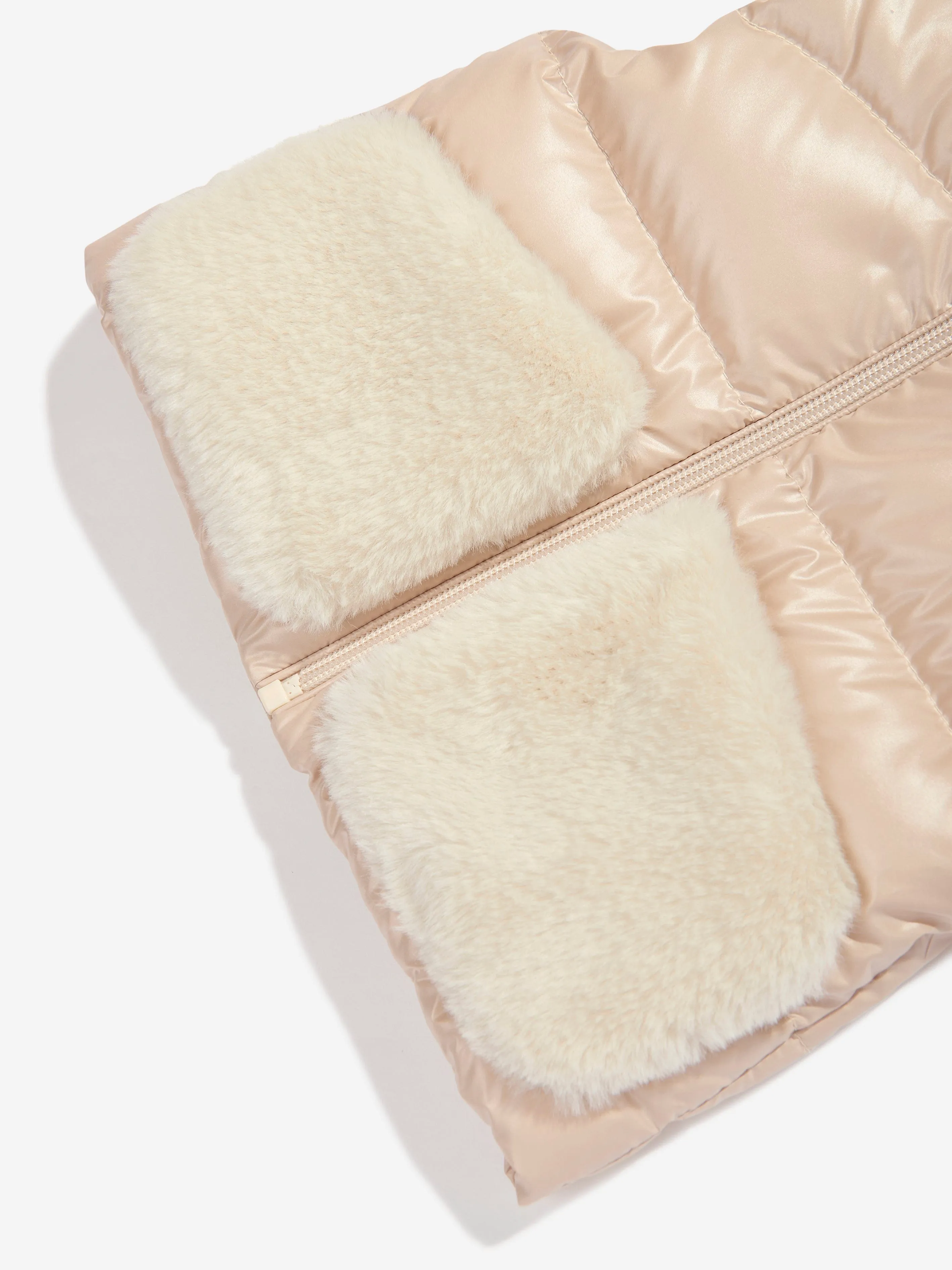 Moncler Enfant Baby Girls Daunengefütterte Vive Weste in Beige