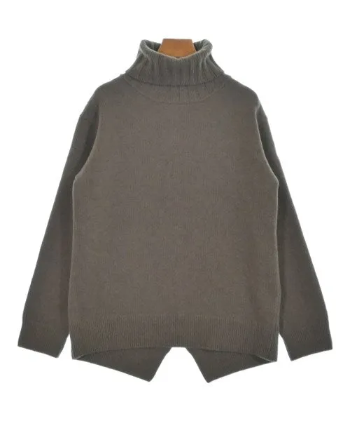 MUSE Sweaters der Zweiten Klasse