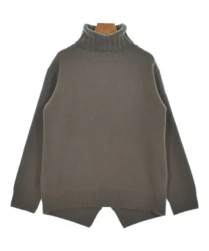 MUSE Sweaters der Zweiten Klasse