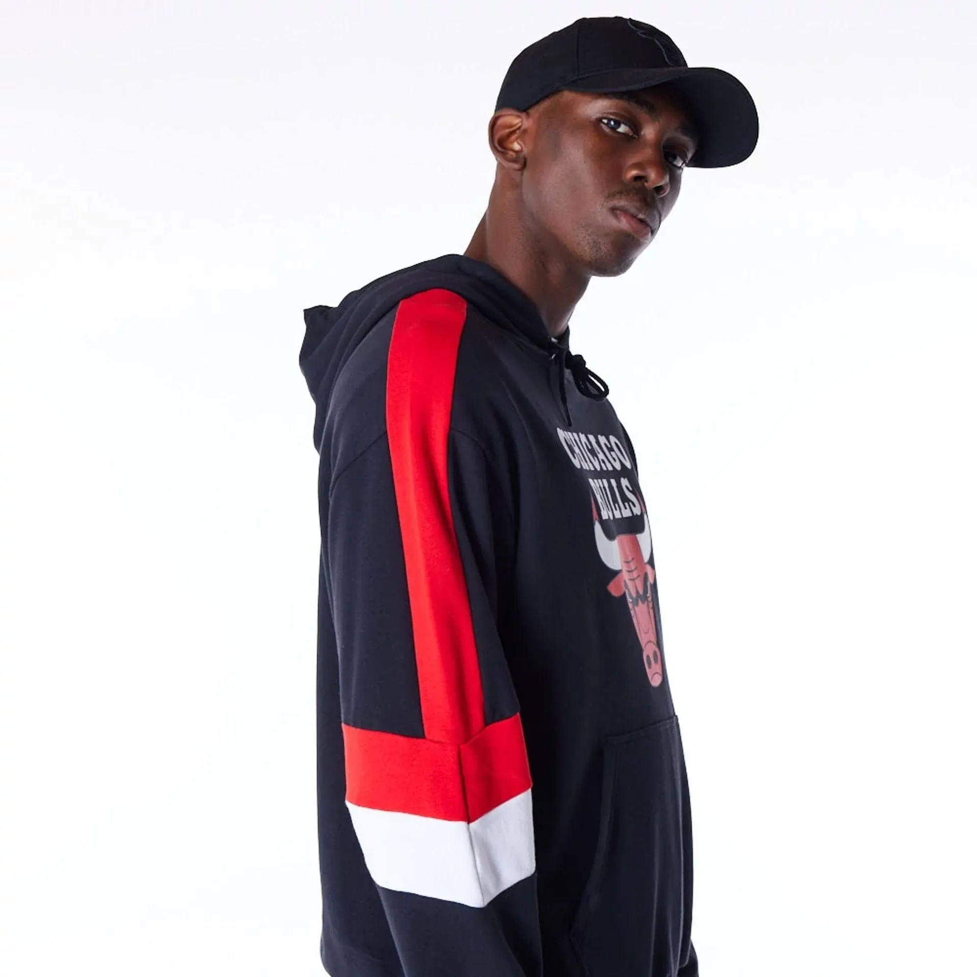 New Era Sweatshirts und Hoodies Chicago Bulls Farbblock Schwarz Pullover Hoodie