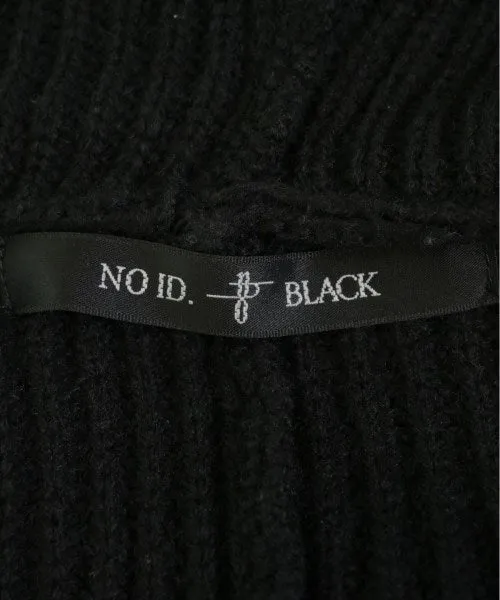 NO ID Schwarze Pullover