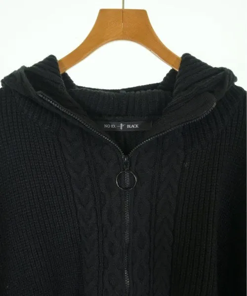 NO ID Schwarze Pullover