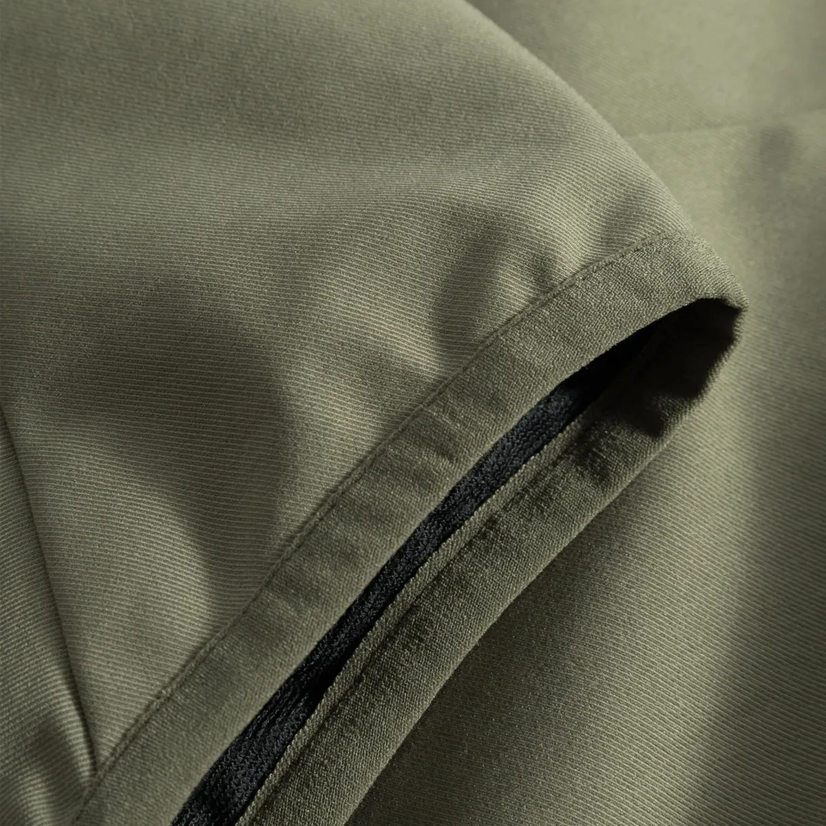 Norse Projects Birkholm Solotex Twill Weste Sediment Grün