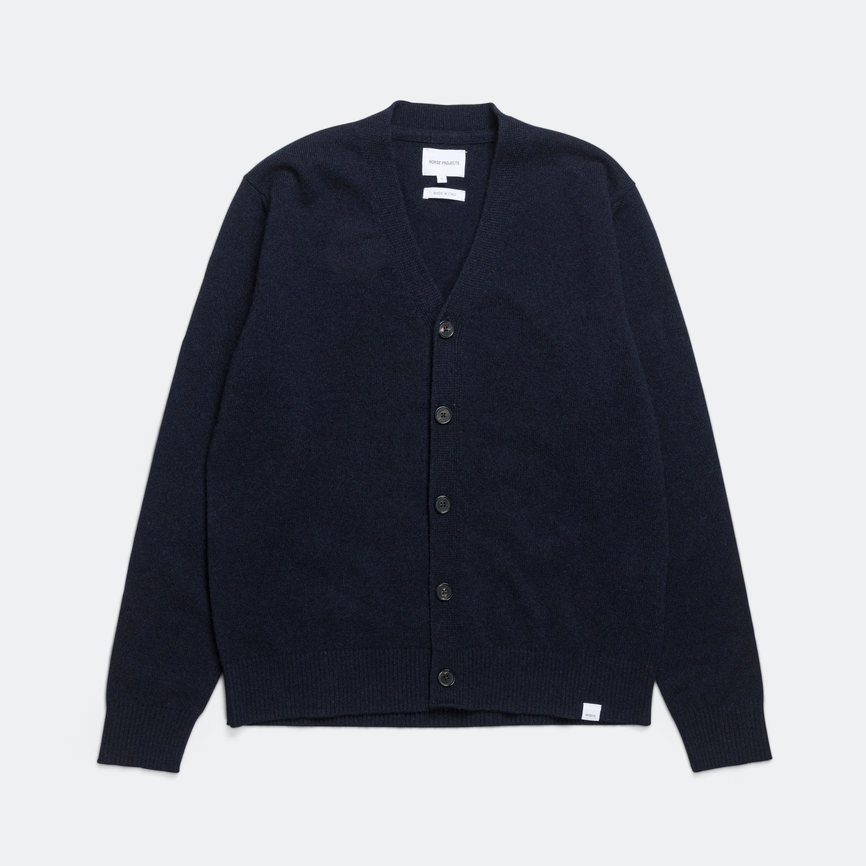 Norse Projects Kleidung Standard Merino Lambswool Cardigan - Dunkelblau