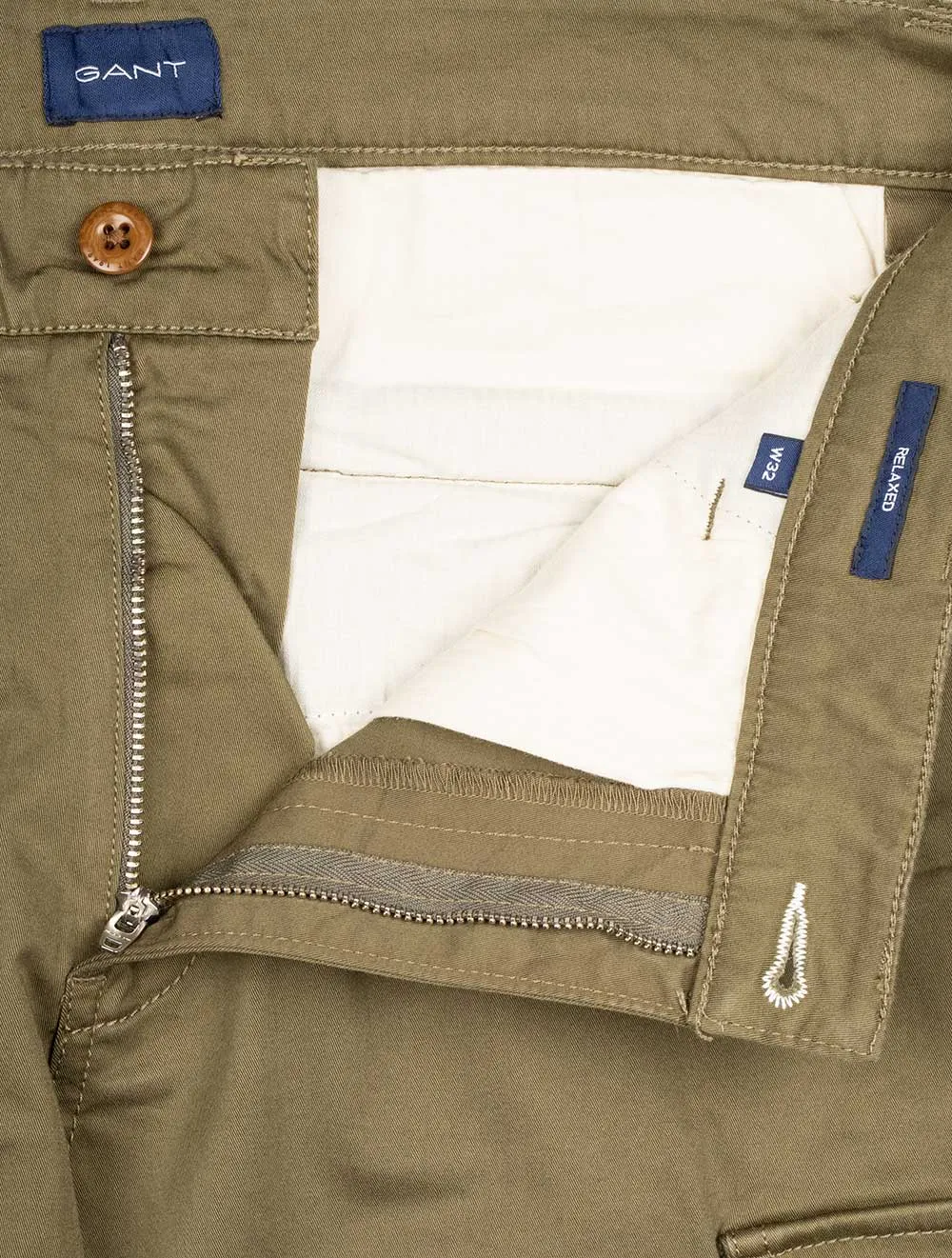 Bequeme Twill-Cargo-Shorts in Wacholdergrün