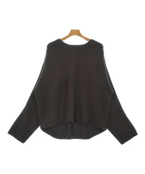 YOKE Pullover