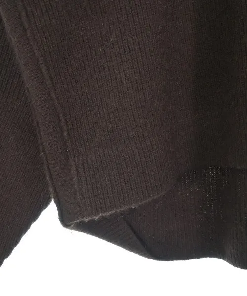 YOKE Pullover