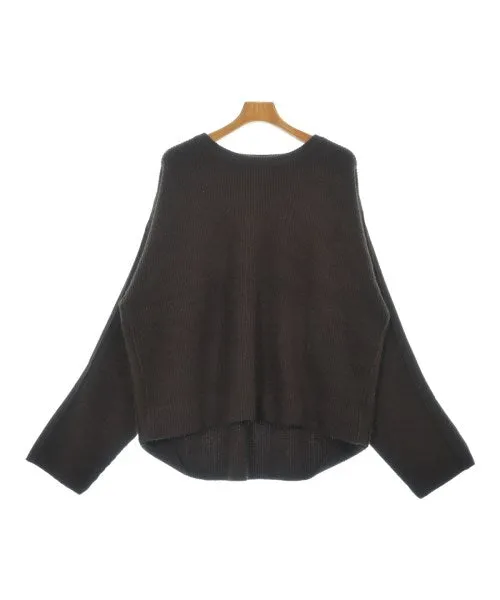 YOKE Pullover